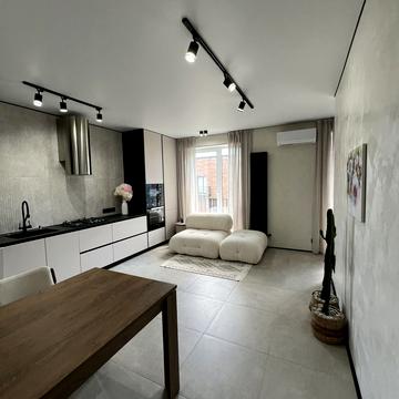 Юліана Пелеша вул., 3