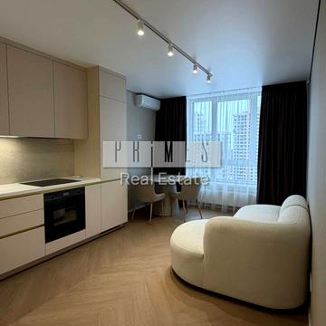 Олександра Олеся вул., (Будинок 7.8)