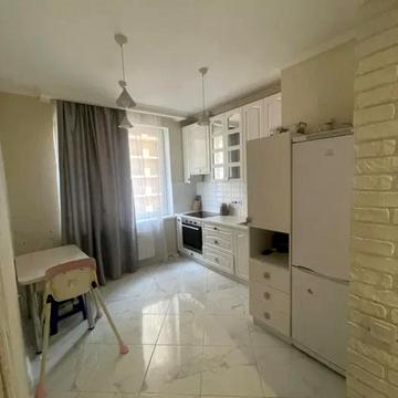 Генуезька вул., 3б