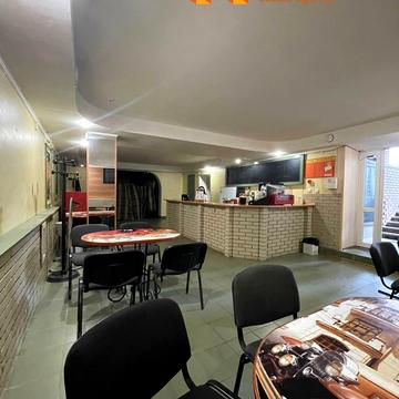 Довга вул., 42