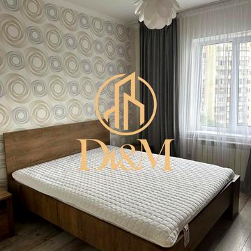 Срібнокільська вул., 16