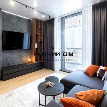 Іоанна Павла II вул. (Патріса Лумумби), 12