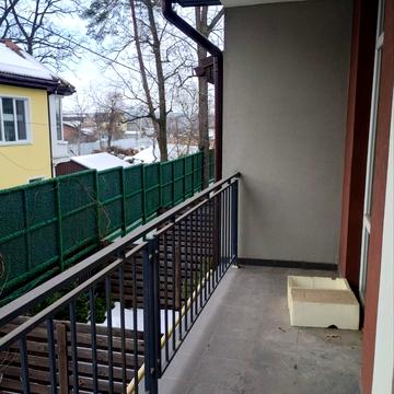 Українська вул., 98