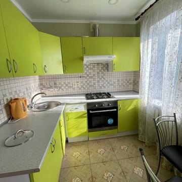 Добровольців вул. (Маршала Говорова), 10в