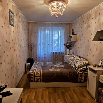 Дунайська вул., 5