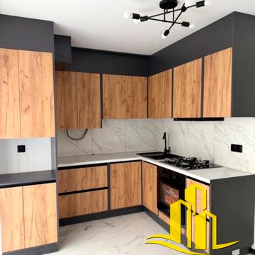 Романа Шухевича вул., 5