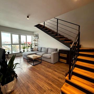 Івана Багряного вул., 23