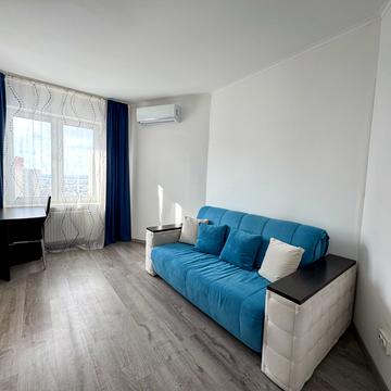 Єлизавети Чавдар вул., 34