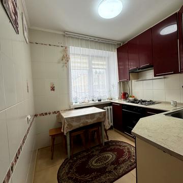 Інститутська вул., 17/2