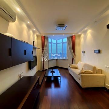 Євгена Коновальця вул. (Щорса), 32-Г