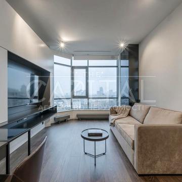 Болсуновська вул. (Сергія Струтинського), 23