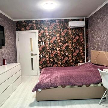 Бориса Гмирі вул., 9