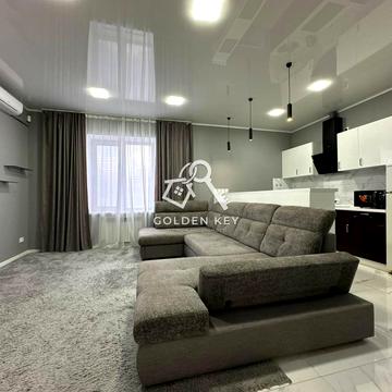 Центральний просп. (Лермонтова), 40