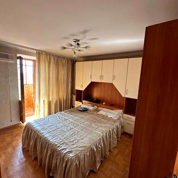 Слави бульв., 54