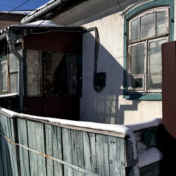 Домбровського вул., 37