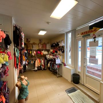 Келецька вул., 104