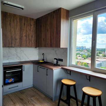 Тернопільська вул., 21д