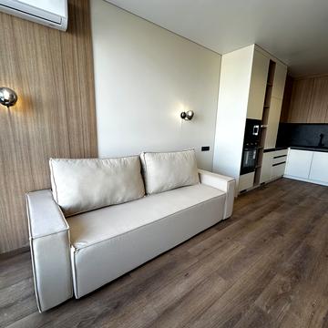 Причальна вул., 8