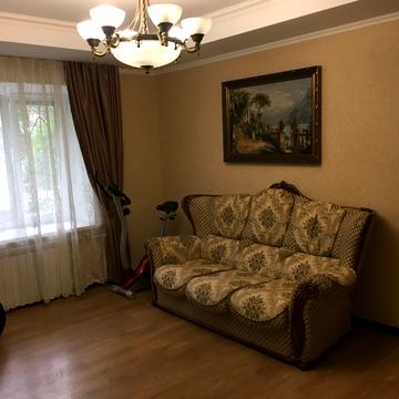 Олекси Тихого вул. (Виборзька), 81/83