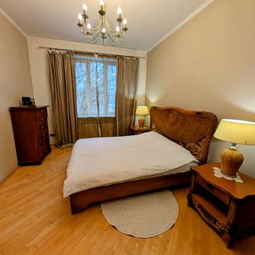 Маряна Панчишина вул., 12