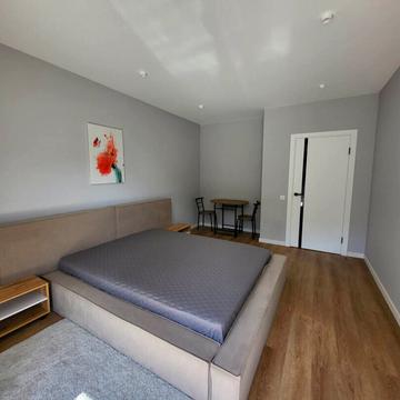 Василя Стуса вул. (Островського), 51-53