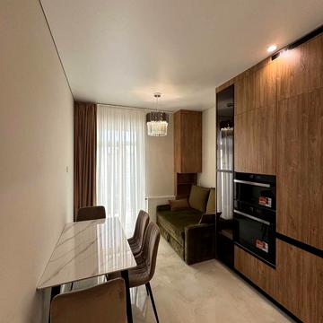 Капушанська вул., 150