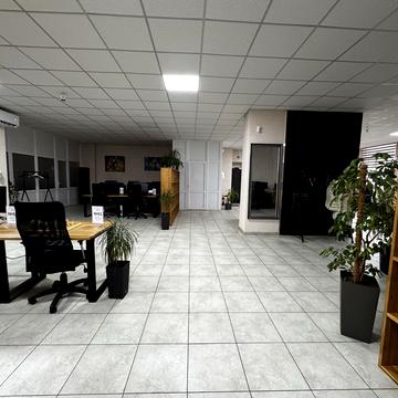 Михайла Грушевського вул., 22 А