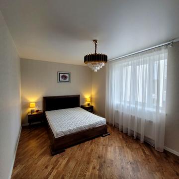 Лисаветинська вул., 1а