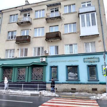 Грушевського вул., 7