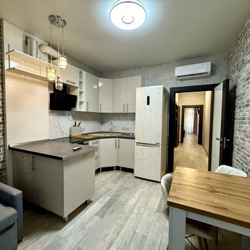 Набережно-Рибальська дорога вул., 9