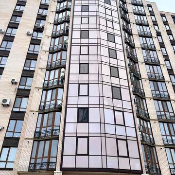 Героїв Дніпра вул., 4