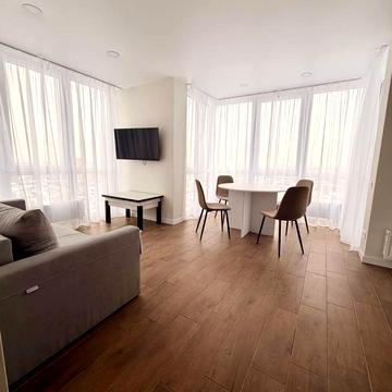 Олега Мудрака вул. (Генерала Наумова), 1-Б