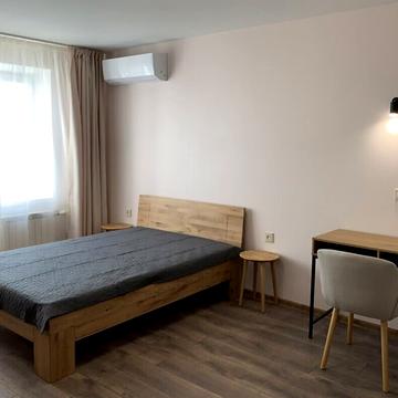 Клавдіївська вул., 36