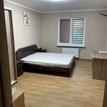 Ревуцького вул., 54