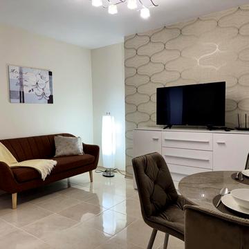 Дніпровська набережна вул., 26-Г