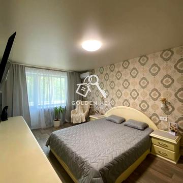 Григорія Синиці вул. (Свєтлова), 1