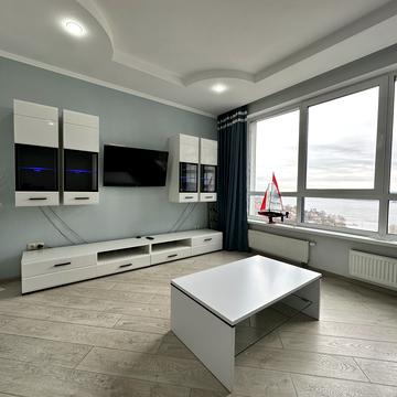 Зарічна вул., 1-Б