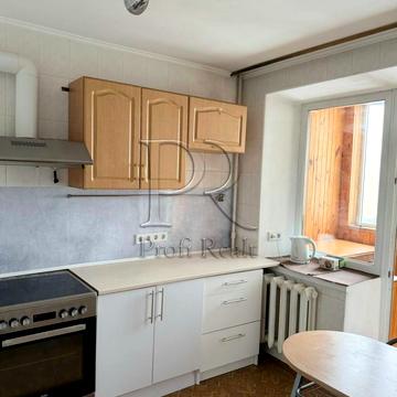 Полярна вул., 8-Е