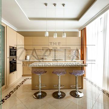 Юлії Здановської вул. (Ломоносова), 71-Д