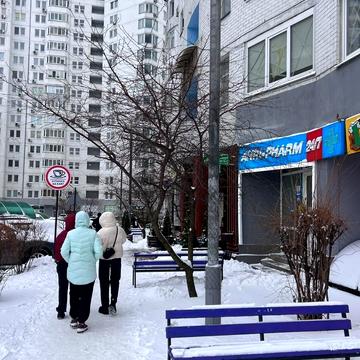 Миколи Бажана просп., 10