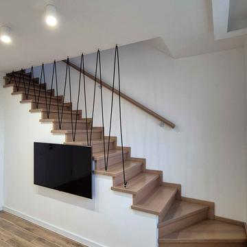 Дівоча вул., 9