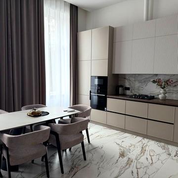 Юліуша Словацького вул., 16