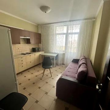 Олександри Екстер вул. (Марини Цвєтаєвої), 3