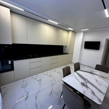 Євгена Коновальця вул., 37-А