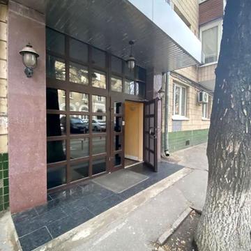 Панаса Мирного вул., 7-А