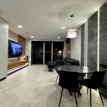 Набережна Перемоги вул., 7