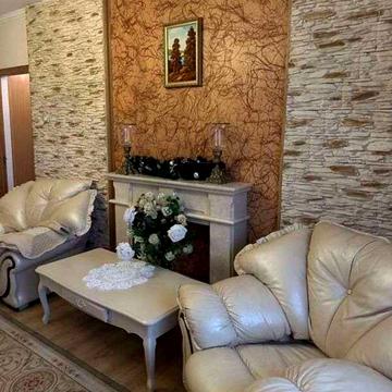 Юлії Здановської вул. (Ломоносова), 8