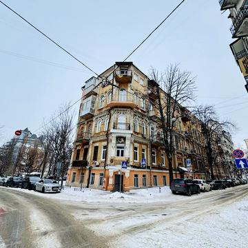 Олеся Гончара вул., 13/4