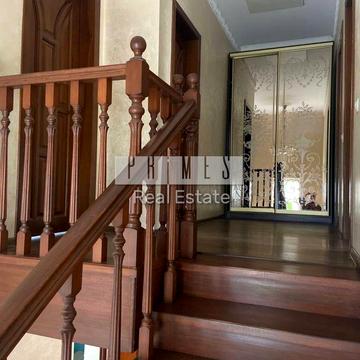 Молодіжна вул., 55