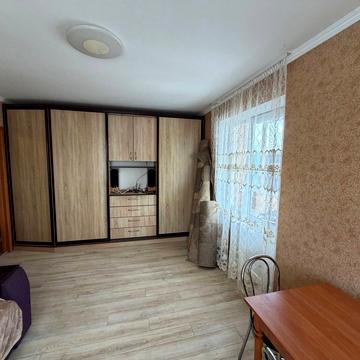 Інститутська вул., 19